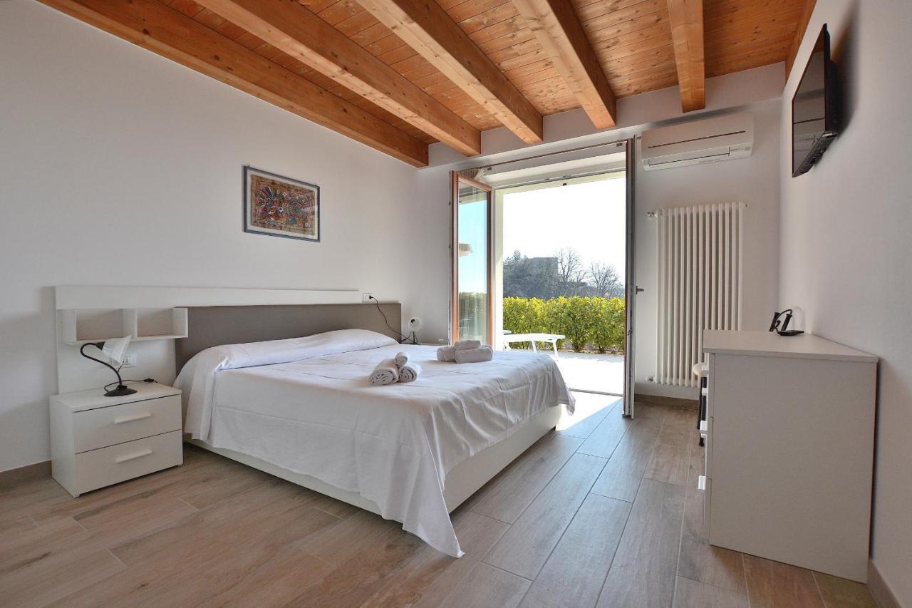 Red Apartment In Marciaga Di Costermano Extérieur photo